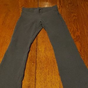 Old Navy yoga pants